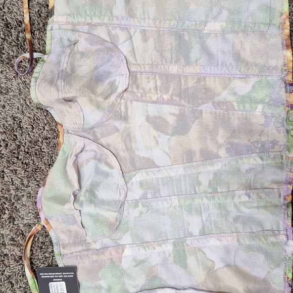 PrettyLittleThings corset sleeveless top - size 12 - Picture 9 of 9